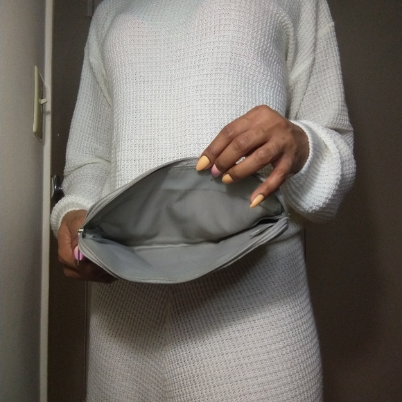 Estée lauder grey suede makeup bag / clutch - Picture 5 of 11